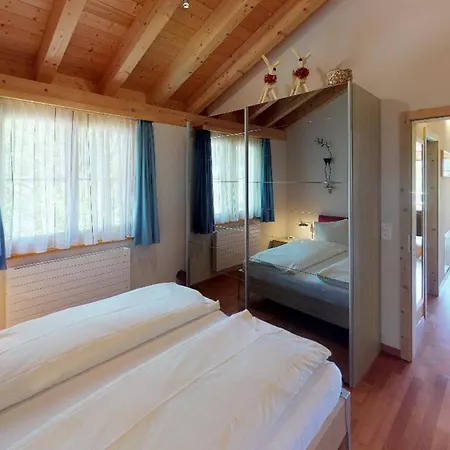 Rosa 3 5 アパート *